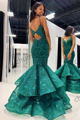 Hunter Green V-Neck Lace Applique Layered Mermaid Prom Dress