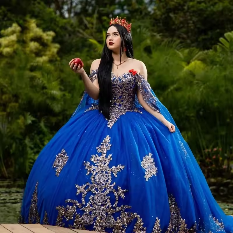 Royal Blue Off Shoulder Ball Gown Quinceanera Dresses 2025 Sweet 16 Princess Appliqued Lace With Cape Party Gowns Vestido De 15