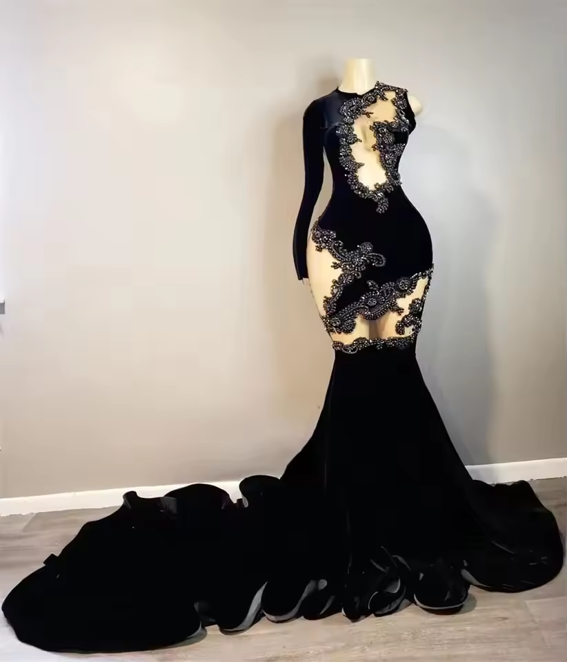 Black Prom Dress For Black Girls 2025 Velvet Bead Crystals Diamonds Birthday Party Gown Wedding Party Gown Customized