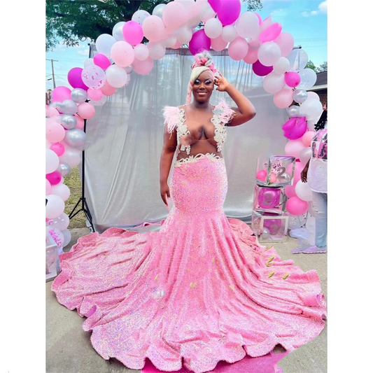 Vestido de fiesta largo rosa con escote en forma de corazón para chicas negras, con apliques, plumas y lentejuelas.