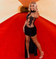 Nuevos vestidos de fiesta de terciopelo negro con mangas largas, cuello transparente y cuentas, formales, para ocasiones especiales en la alfombra roja. 