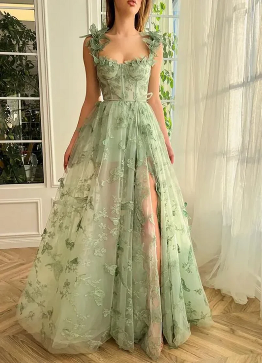 Vestido de noche de tul con corte en A y abertura alta, corte en A, color verde hierba, con escote en forma de corazón y calcomanía 3D, ideal para fiestas de cumpleaños.