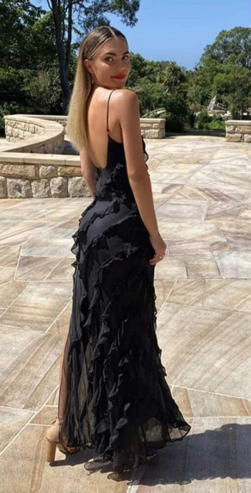 Vestido de fiesta de graduación sexy de gasa negra con volantes y tirantes sin espalda