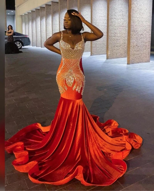 Vestidos de fiesta de sirena con cuentas brillantes para chicas negras, de terciopelo naranja, tallas grandes, para fiestas formales de cumpleaños y ocasiones especiales. 